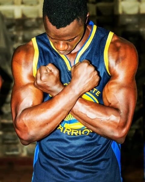 Rogers Fitness showing muscle definition and leanness in 2018